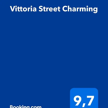 Vittoria Street Charming דירה רומא
