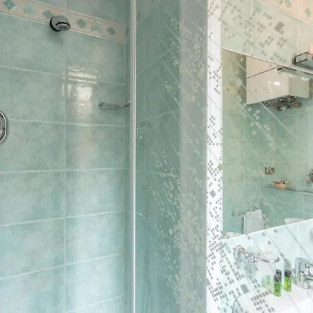 Vittoria Street Charming Апартаменты Рим